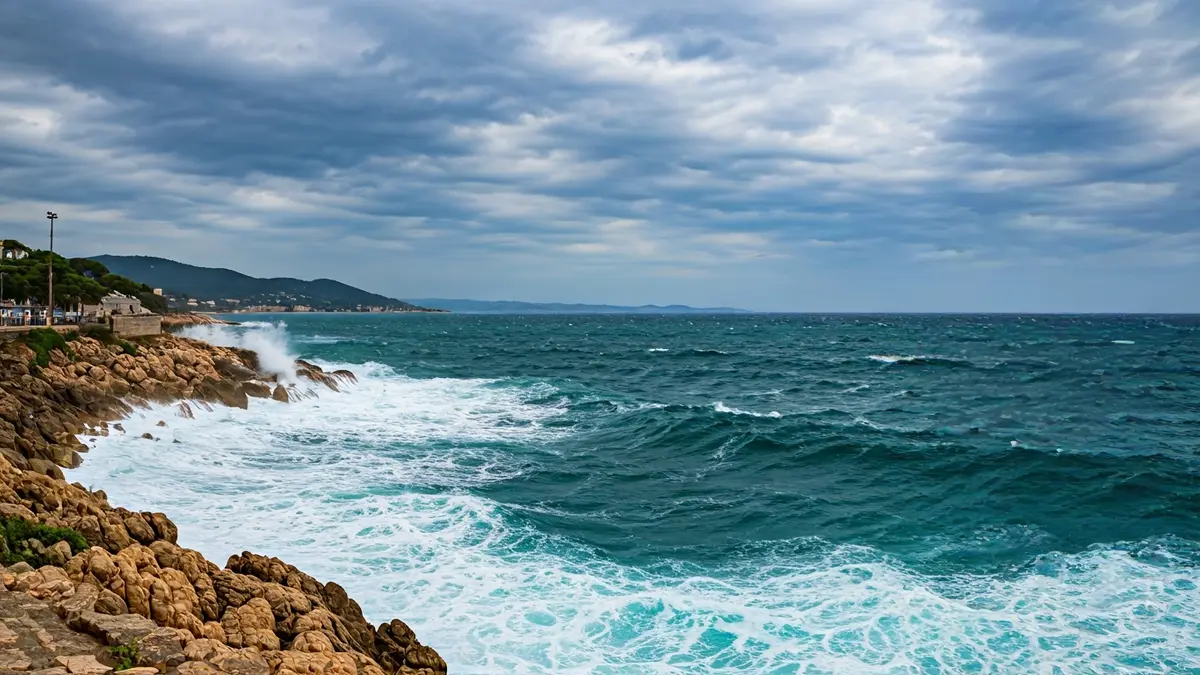 Generic image of large waves and wind on the coast.