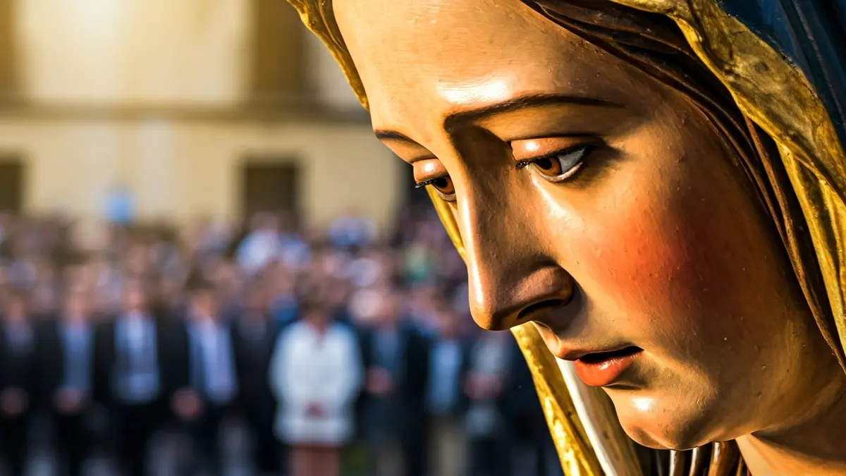 Image of the Romería del Rocío 2026 announcement poster, with the Virgin's gaze as the central focus.