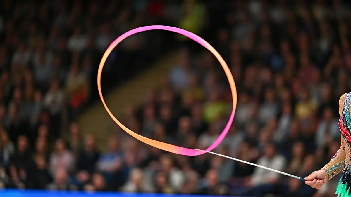 Imagen genérica de una cinta de gimnasia rítmica en movimiento.