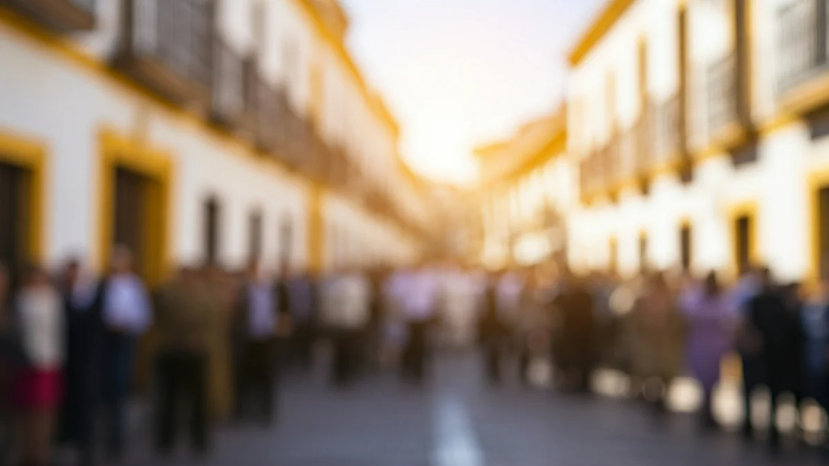 Imagen genérica de una calle festiva en una ciudad andaluza.
