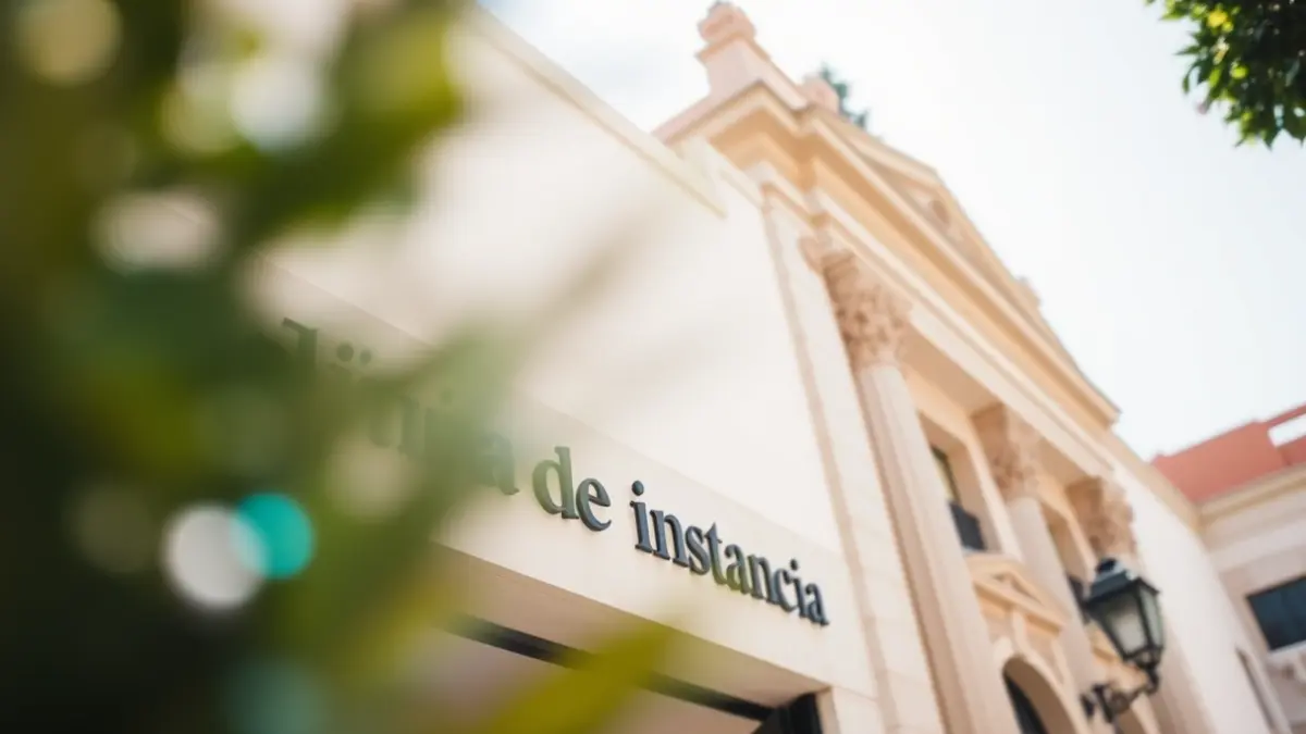 Generic image of a court entrance in Andalusia.