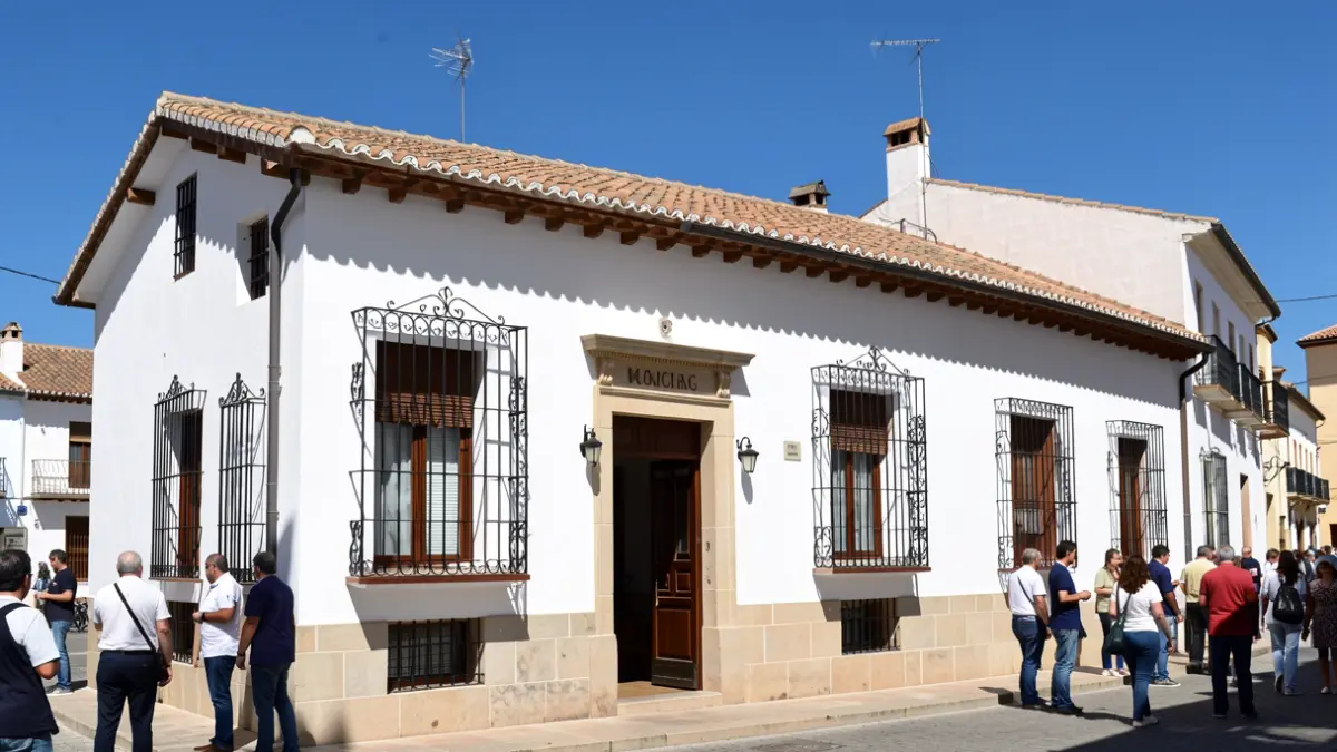 Fachada de la Escuela Municipal de Música de Guillena.
